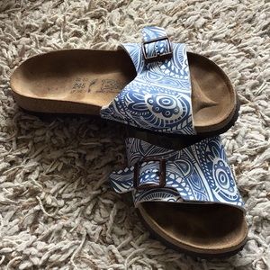 Super cute Burki’s!